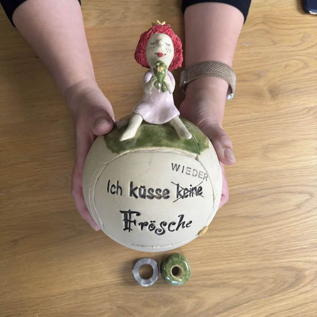 Stelenkugel Prinzessin Frosch.webp