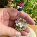 Tränkenstein Marienkäfer fliegend